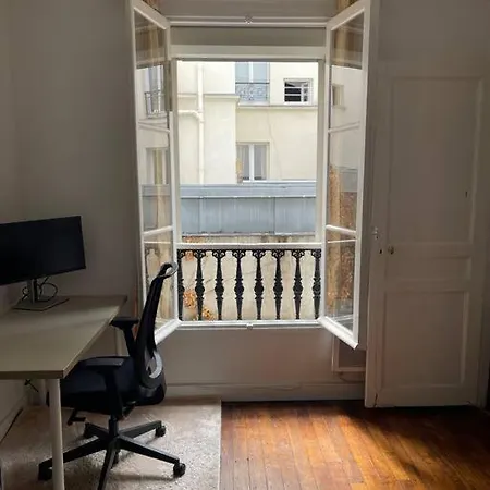 Appartement Cosy A Paris